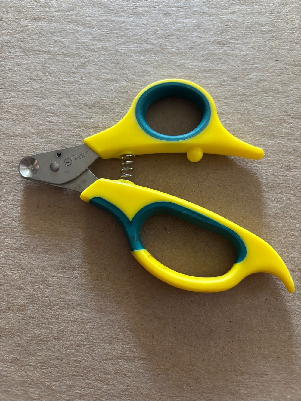 Zen Small Dog Clippers. 2.5 MM Hole